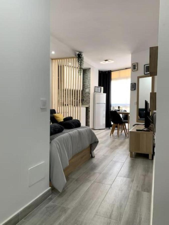 Precioso Estudio Frente Al Mar Con Piscina Benalmádena Kültér fotó