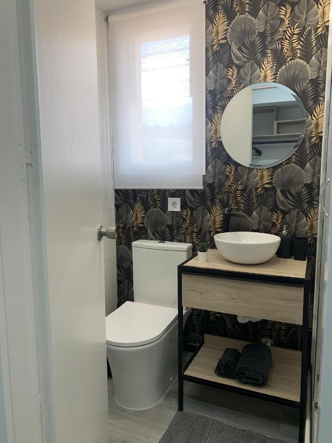 Precioso Estudio Frente Al Mar Con Piscina Benalmádena Kültér fotó