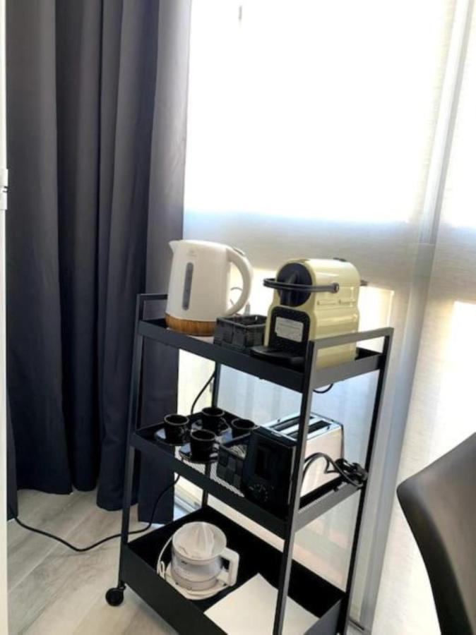 Precioso Estudio Frente Al Mar Con Piscina Benalmádena Kültér fotó